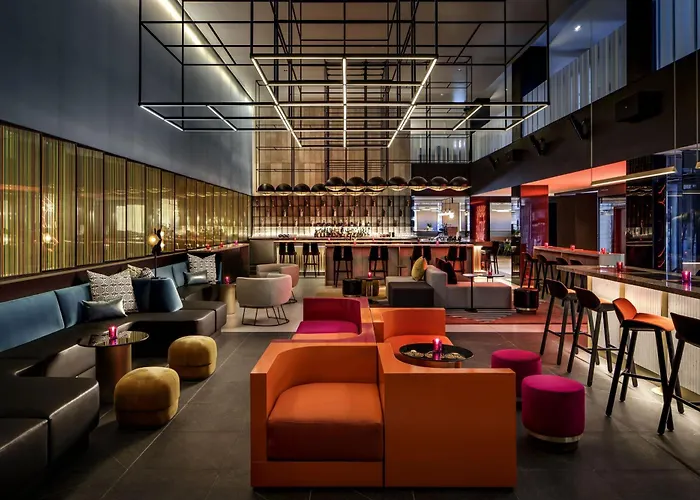 W Montreal Hotel